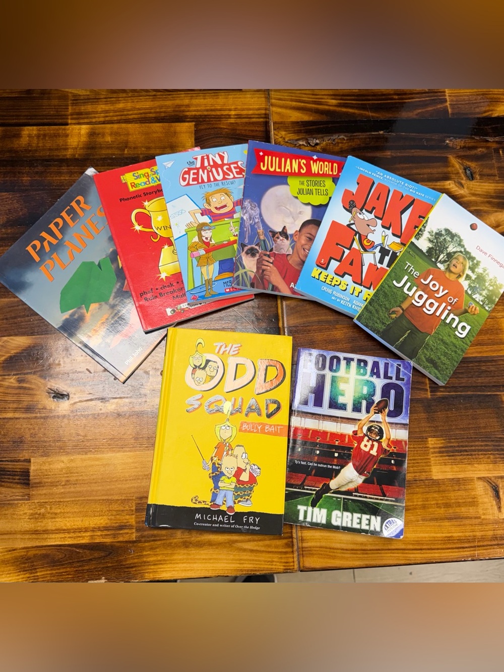 Bundle of 8 children’s books
